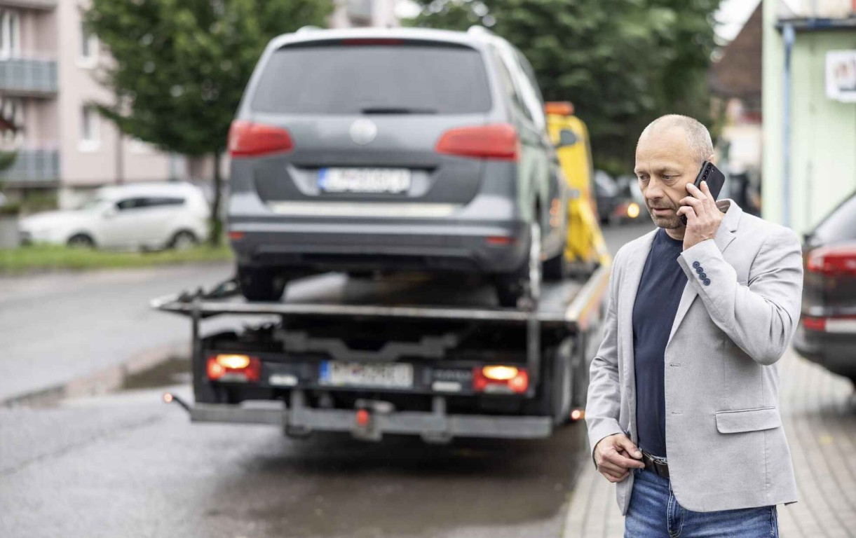 Emergency Towing service in Lauderhill, FL