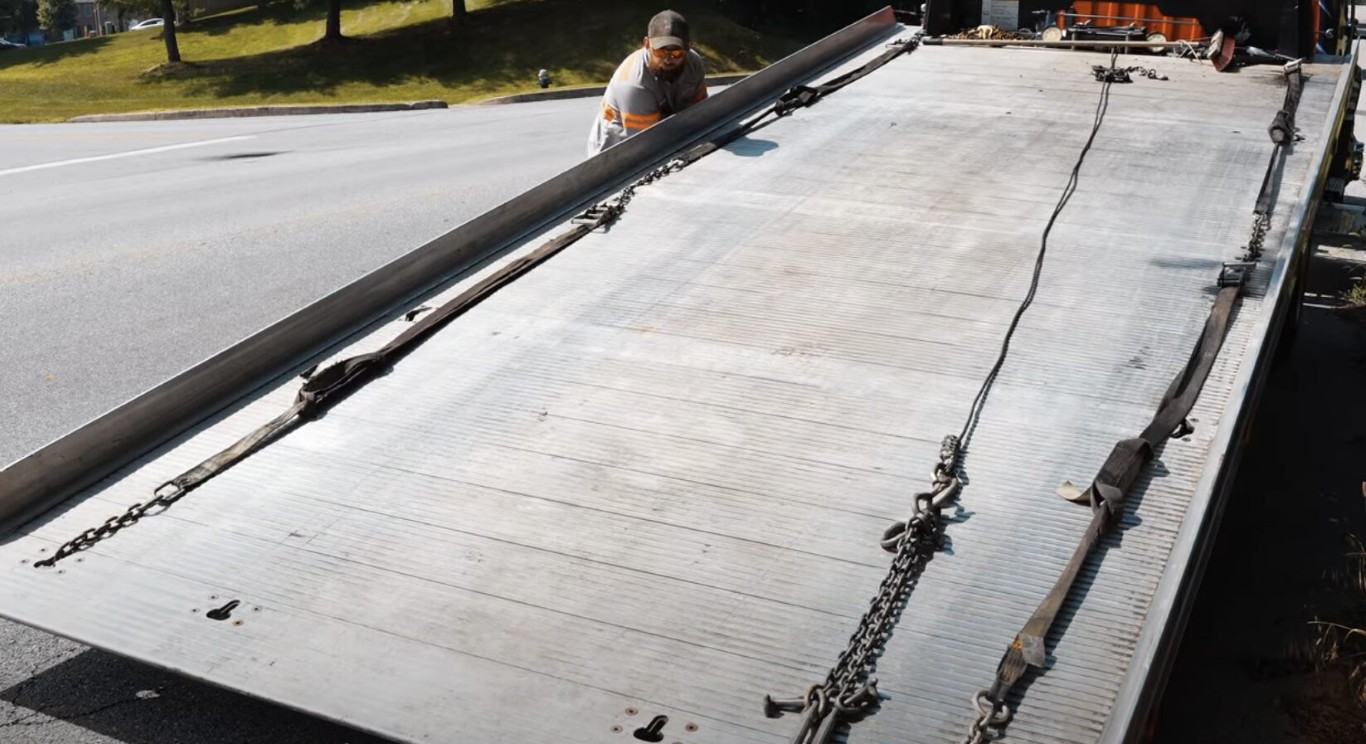 Heavy-Duty Towing service in Lauderhill, FL